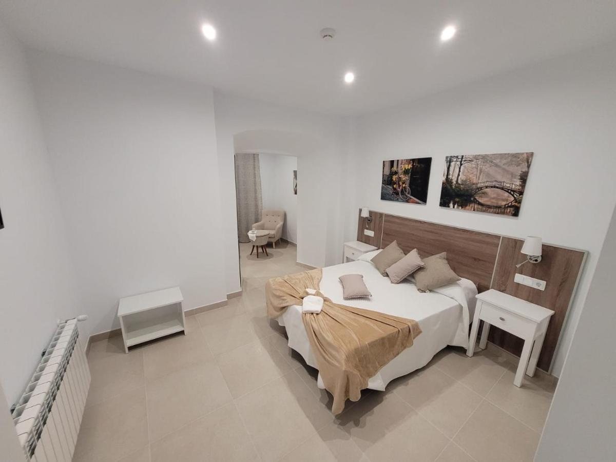 Herrera del Duque Casa Rural "Laplaza23" מראה חיצוני תמונה