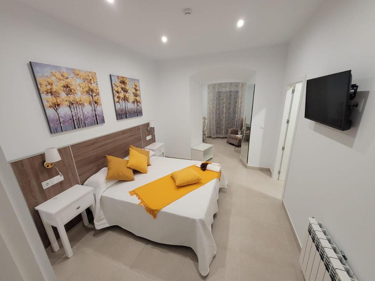 Herrera del Duque Casa Rural "Laplaza23" מראה חיצוני תמונה