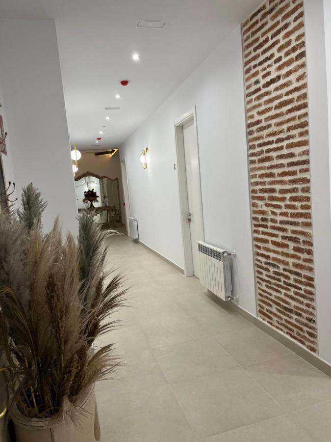 Herrera del Duque Casa Rural "Laplaza23" מראה חיצוני תמונה