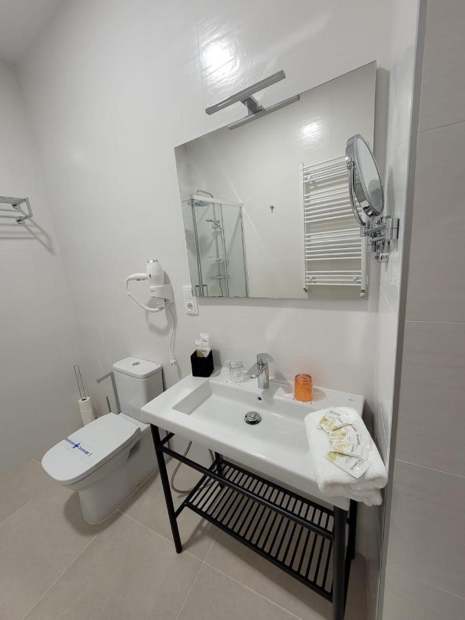 Herrera del Duque Casa Rural "Laplaza23" מראה חיצוני תמונה